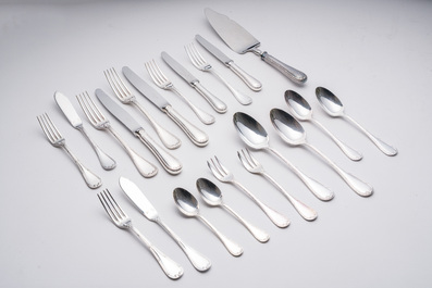 M&eacute;nag&egrave;re de 116 pi&egrave;ces dans la cassette d'origine, Christofle, France, 20&egrave;me si&egrave;cle