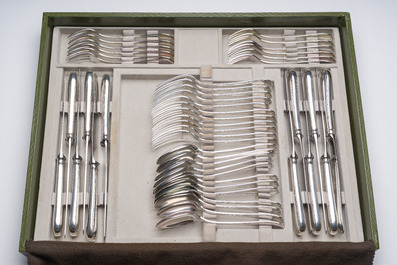 M&eacute;nag&egrave;re de 116 pi&egrave;ces dans la cassette d'origine, Christofle, France, 20&egrave;me si&egrave;cle