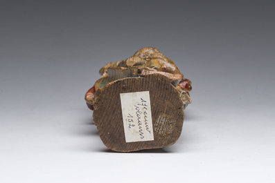 Vierge &agrave; l'Enfant sur un croissant de lune en ch&ecirc;ne polychrome, Flandres, 19&egrave;me si&egrave;cle