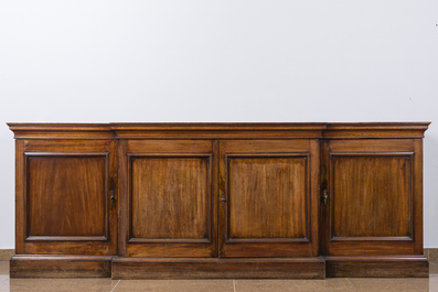 Biblioth&egrave;que George III en acajou, Angleterre, 19&egrave;me si&egrave;cle