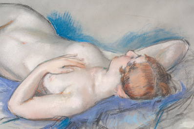 &Eacute;cole fran&ccedil;aise: Nu f&eacute;minin allong&eacute;, pastel sur papier, 19&egrave;me/20&egrave;me si&egrave;cle