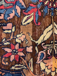 An important Persian Isfahan rug with floral design, wool on cotton, early 20th C.