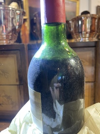 1971-1974 Ch&acirc;teau Latour et Ch&acirc;teau Mouton Rothschild, 7 bouteilles