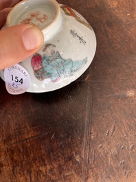 Quatre soucoupes et un bol couvert en porcelaine de Chine famille rose &agrave; d&eacute;cor 'Wu Shuang Pu', 19&egrave;me si&egrave;cle