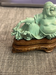 Collection de 22 sculptures en pierre dure, dont du cristal, du jade, du quartz, de l'&oelig;il de tigre et de la turquoise, Chine, 19&egrave;me/20&egrave;me si&egrave;cle