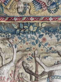 Importante tapisserie murale de Bruges repr&eacute;sentant 'Les porte-drapeaux' de la s&eacute;rie 'Les Triomphes de C&eacute;sar', seconde moiti&eacute; du 16&egrave;me si&egrave;cle