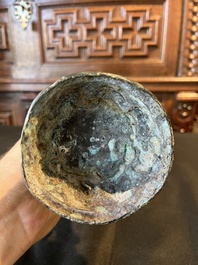 Un Bouddha et un Ganesh Majapahit en bronze oxyd&eacute;, Java de l'Est, 13&egrave;me/14&egrave;me si&egrave;cle