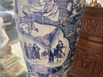 Important vase en porcelaine de Chine en bleu, blanc et rouge de cuivre, 19&egrave;me si&egrave;cle