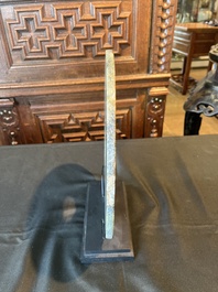 Trois disques bi en jade et serpentine, Chine, probablement &eacute;poque Liangzhu et post&eacute;rieur