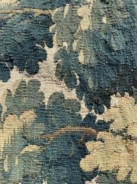 Tapisserie murale &agrave; d&eacute;cor d'oiseaux dans un jardin de ch&acirc;teau, Flandres, fin du 17&egrave;me si&egrave;cle