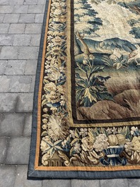Tapisserie murale &agrave; d&eacute;cor d'oiseaux dans un jardin de ch&acirc;teau, Flandres, fin du 17&egrave;me si&egrave;cle