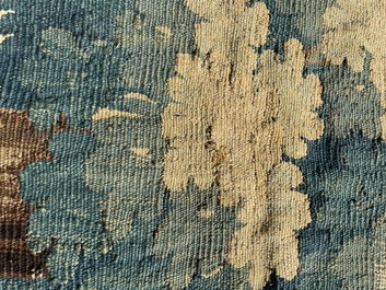 Tapisserie murale &agrave; d&eacute;cor d'oiseaux dans un jardin de ch&acirc;teau, Flandres, fin du 17&egrave;me si&egrave;cle