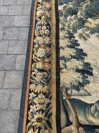 Tapisserie murale &agrave; d&eacute;cor d'oiseaux dans un jardin de ch&acirc;teau, Flandres, fin du 17&egrave;me si&egrave;cle