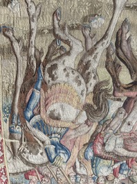 Importante tapisserie murale de Bruges repr&eacute;sentant 'Les porte-drapeaux' de la s&eacute;rie 'Les Triomphes de C&eacute;sar', seconde moiti&eacute; du 16&egrave;me si&egrave;cle