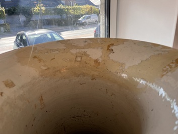 Important vase en porcelaine de Chine en bleu, blanc et rouge de cuivre, 19&egrave;me si&egrave;cle