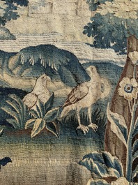 Tapisserie murale &agrave; d&eacute;cor d'oiseaux dans un jardin de ch&acirc;teau, Flandres, fin du 17&egrave;me si&egrave;cle