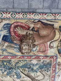 Importante tapisserie murale de Bruges repr&eacute;sentant 'Les porte-drapeaux' de la s&eacute;rie 'Les Triomphes de C&eacute;sar', seconde moiti&eacute; du 16&egrave;me si&egrave;cle