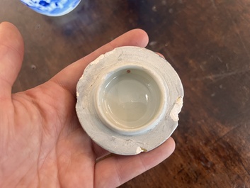 Collection vari&eacute;e en porcelaine de Chine bleu et blanc, Kangxi et post&eacute;rieur