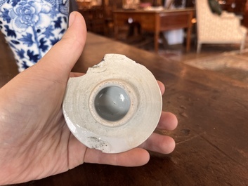 Collection vari&eacute;e en porcelaine de Chine bleu et blanc, Kangxi et post&eacute;rieur