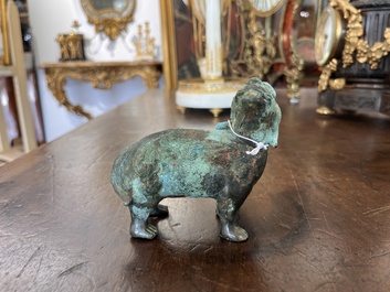 Mod&egrave;le d'un b&eacute;lier en bronze, Chine, probablement Han