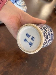 Collection vari&eacute;e en porcelaine de Chine bleu et blanc, Kangxi et post&eacute;rieur