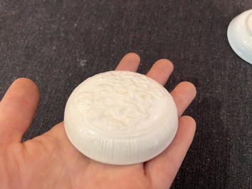 Collection vari&eacute;e en porcelaine de Chine famille rose et qianjiang cai, 18&egrave;me/20&egrave;me si&egrave;cle