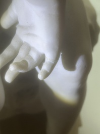 Cl&eacute;ment-L&eacute;opold Steiner (1853-1899): Groupe en marbre blanc repr&eacute;sentant l'Amour jouant avec un papillon