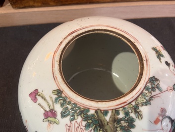 Collection vari&eacute;e en porcelaine de Chine famille rose, noire et monochrome, 19&egrave;me/20&egrave;me si&egrave;cle