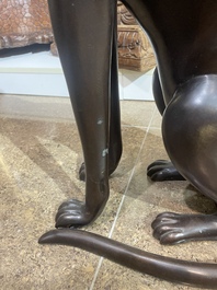 A. Tiot (20&egrave;me/21&egrave;me si&egrave;cle): Quatre statues de Bastet, bronze &agrave; patine brune