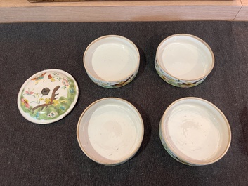 Collection vari&eacute;e en porcelaine de Chine famille rose et qianjiang cai, 18&egrave;me/20&egrave;me si&egrave;cle