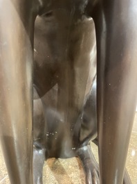 A. Tiot (20&egrave;me/21&egrave;me si&egrave;cle): Quatre statues de Bastet, bronze &agrave; patine brune