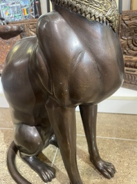 A. Tiot (20&egrave;me/21&egrave;me si&egrave;cle): Quatre statues de Bastet, bronze &agrave; patine brune