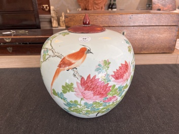 Collection vari&eacute;e en porcelaine de Chine famille rose et qianjiang cai, 18&egrave;me/20&egrave;me si&egrave;cle