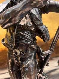 &Eacute;cole fran&ccedil;aise: Le r&eacute;mouleur, bronze argent&eacute; sur un imposant socle en marbre rouge, 19&egrave;me si&egrave;cle