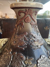 Vase tripode en porcelaine Satsuma de Japon, Meiji, 19&egrave;me si&egrave;cle