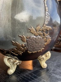 Vase tripode en porcelaine Satsuma de Japon, Meiji, 19&egrave;me si&egrave;cle