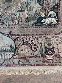 Tapis oriental de type Tabriz &agrave; d&eacute;cor de sc&egrave;nes anim&eacute;es, laine sur coton, 20&egrave;me si&egrave;cle