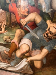 Ecole flamande: Soldats romains se battent pour un jeu de d&eacute;s devant le Christ en croix, huile sur panneau, 16&egrave;me si&egrave;cle