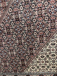 Tapis oriental de type Bidjar &agrave; d&eacute;cor floral, laine sur coton, 20&egrave;me si&egrave;cle