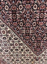 Tapis oriental de type Bidjar &agrave; d&eacute;cor floral, laine sur coton, 20&egrave;me si&egrave;cle