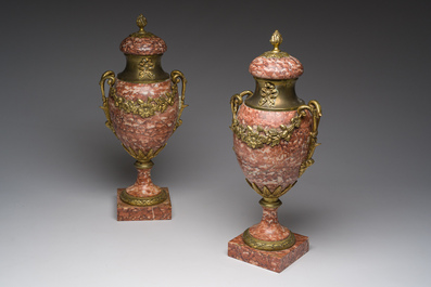 A pair of gilt bronze mounted red marble cassolettes, 19th/20th C.