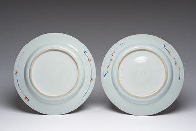 A pair of large Chinese rose-Imari dishes with a bird on a blossoming branch, Kangxi