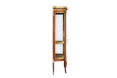 A French Louis XV style display cabinet with gilt bronze mounts, ca. 1900