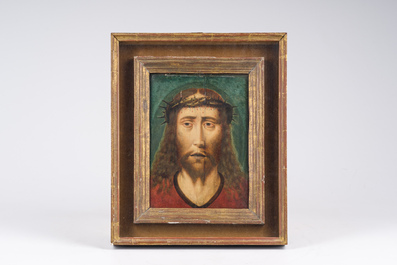 Ecole flamande, suiveur d'Aelbrecht Bouts: Christ couronn&eacute; d'&eacute;pines, huile sur panneau, vers 1600