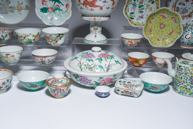An extensive collection of Chinese porcelain, 18th/20th C.