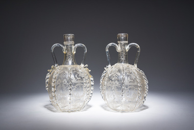A pair of engraved glass flasks, probably Dutch, 18th/19th C.