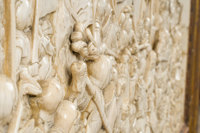 A museal and impressive carved ivory relief depicting a battle from the Hundred Years' War, probably Dieppe, 19th C.