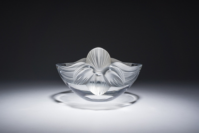 A French crystal 'Loriol' table centrepiece with frosted orchid handles, Lalique, last quarter 20th C.
