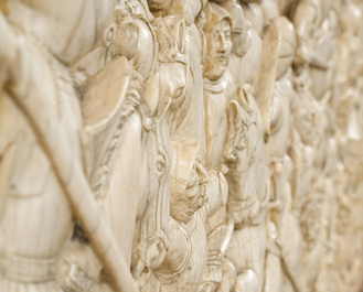 A museal and impressive carved ivory relief depicting a battle from the Hundred Years' War, probably Dieppe, 19th C.