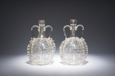 A pair of engraved glass flasks, probably Dutch, 18th/19th C.